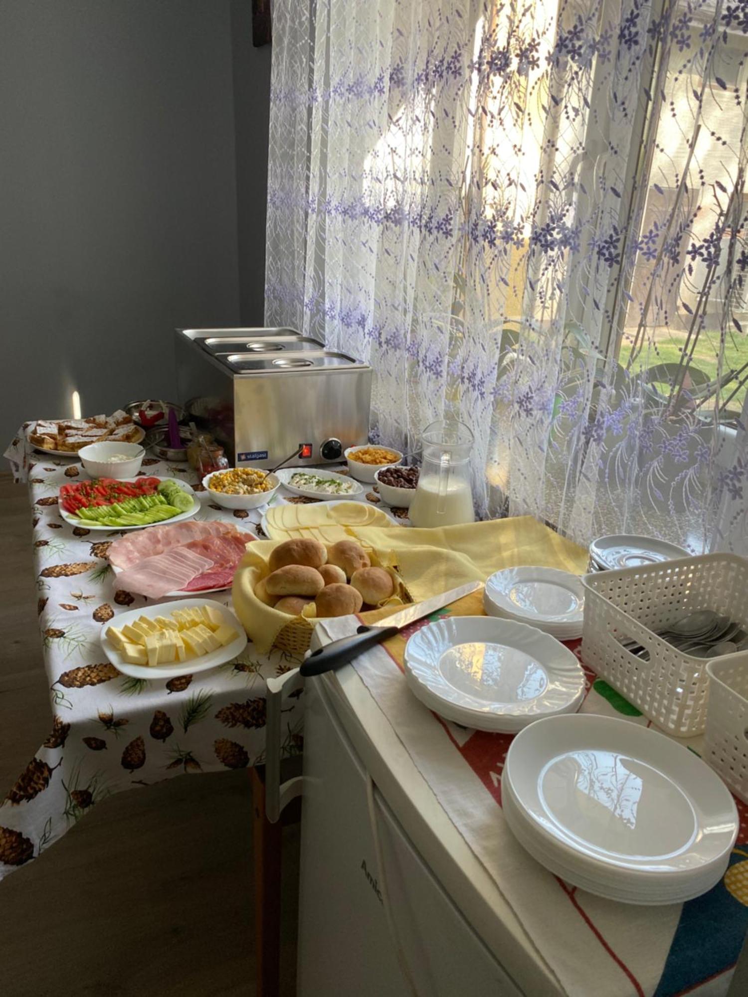 Maciejowka Gospodarstwo Agroturystyczne Poddebice Luaran gambar